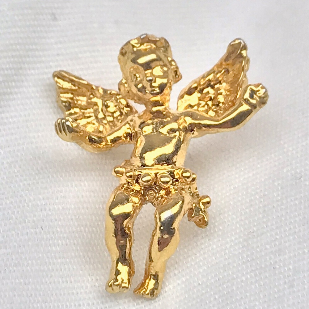 Kirks Folly Pin Gold Tone Cherub Angel Vintage Winged Figure Heavenly Charm